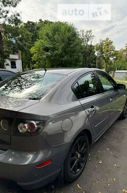 Седан Mazda 3 2007 в Краматорську