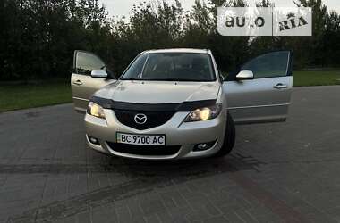 Седан Mazda 3 2005 в Нововолинську