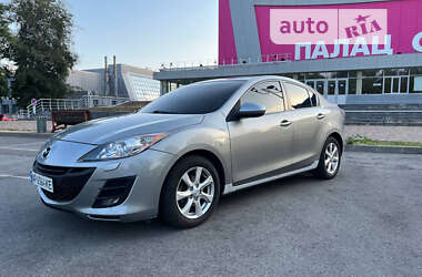 Седан Mazda 3 2010 в Запорожье