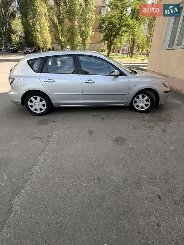 Хэтчбек Mazda 3 2007 в Николаеве фото 5 Хэтчбек Mazda 3 2007 в Николаеве