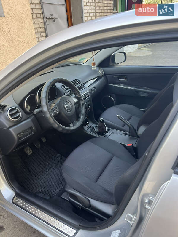 Хэтчбек Mazda 3 2007 в Николаеве фото 10 Хэтчбек Mazda 3 2007 в Николаеве