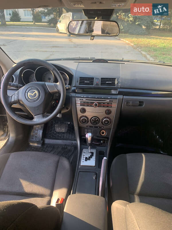 Хэтчбек Mazda 3 2007 в Лозовой