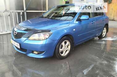 Хэтчбек Mazda 3 2005 в Черновцах