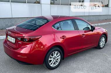 Седан Mazda 3 2017 в Киеве