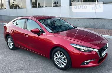 Седан Mazda 3 2017 в Киеве