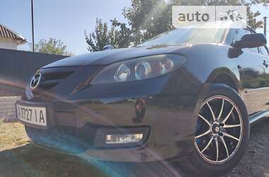 Седан Mazda 3 2006 в Киеве