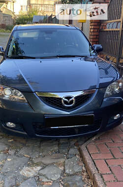 Седан Mazda 3 2008 в Мукачевому