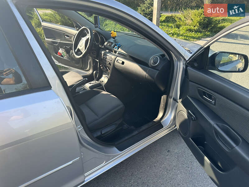 Седан Mazda 3 2008 в Львове