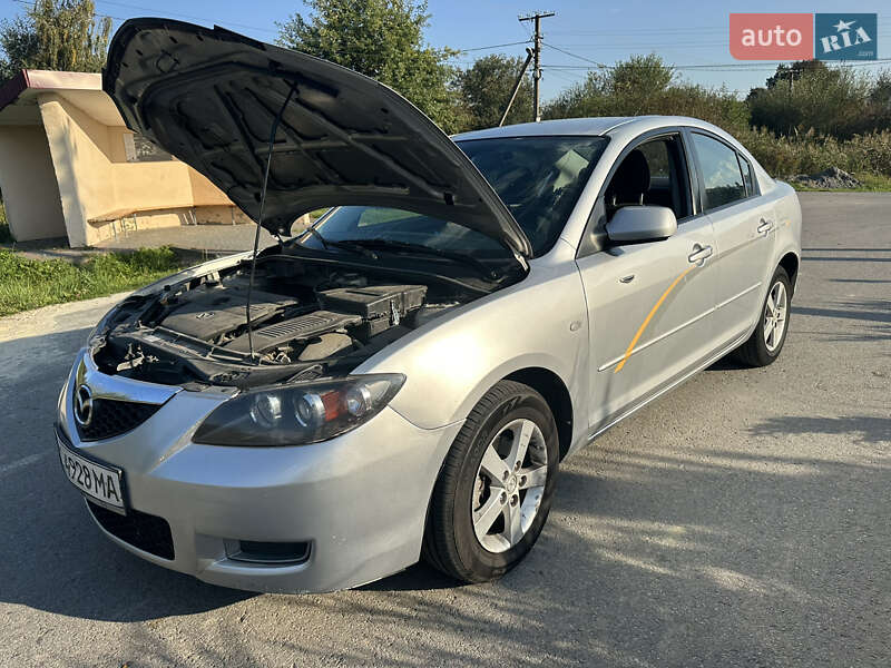 Седан Mazda 3 2008 в Львове