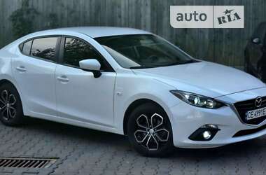 Седан Mazda 3 2016 в Чернівцях