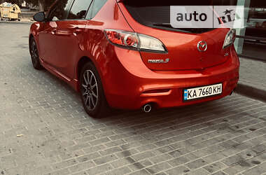 Хэтчбек Mazda 3 2011 в 