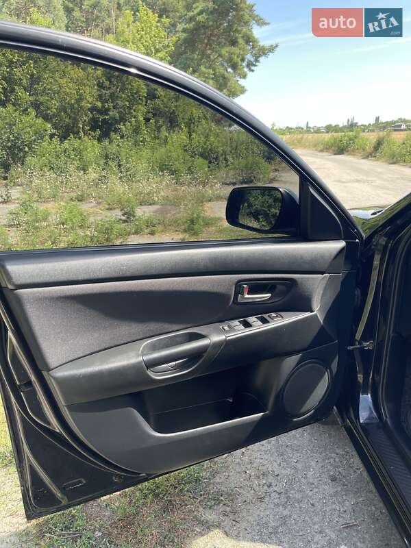 Хэтчбек Mazda 3 2005 в Кременчуге