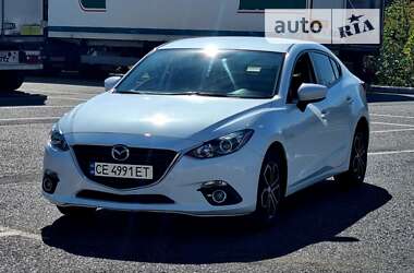 Седан Mazda 3 2016 в Черновцах