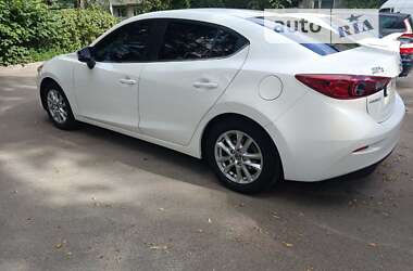 Седан Mazda 3 2016 в Києві