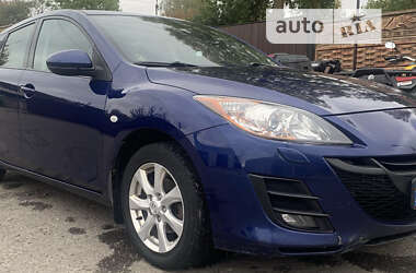 Хэтчбек Mazda 3 2010 в Валках