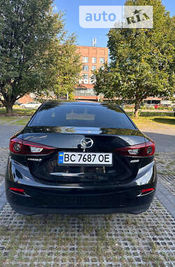 Седан Mazda 3 2017 в Львове