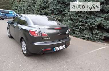 Седан Mazda 3 2010 в Одессе