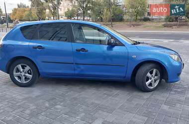 Хэтчбек Mazda 3 2006 в 