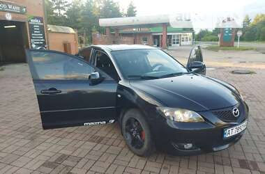 Седан Mazda 3 2005 в Рожнятові