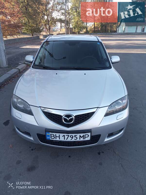 Седан Mazda 3 2006 в Умани