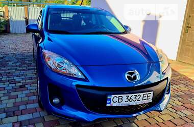 Седан Mazda 3 2012 в Прилуках