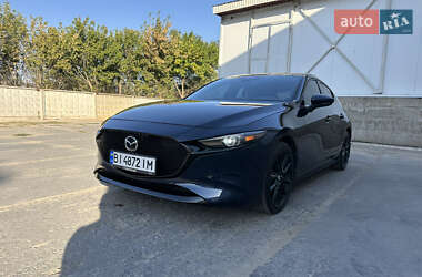 Хетчбек Mazda 3 2019 в Глобиному