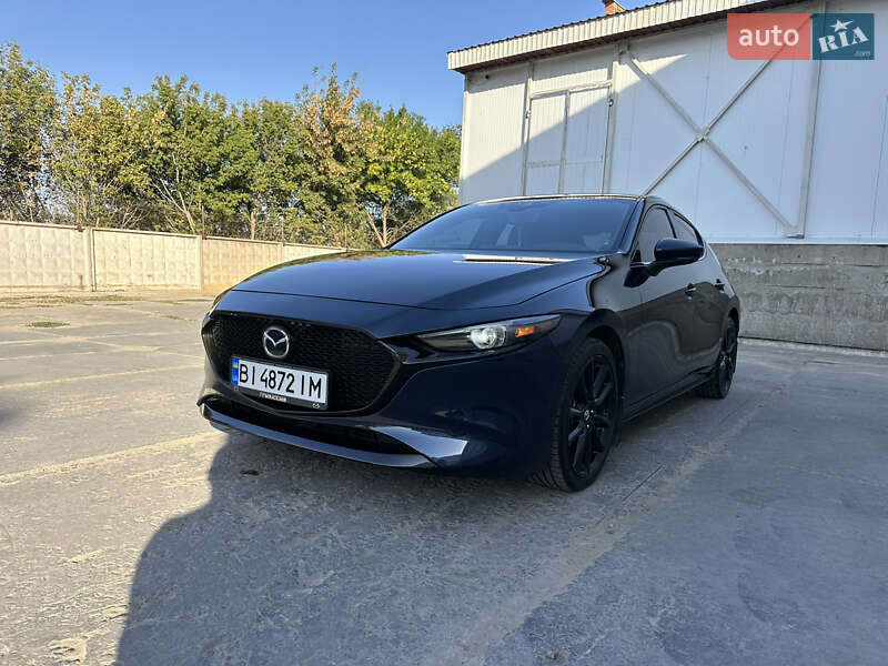 Mazda 3 2019
