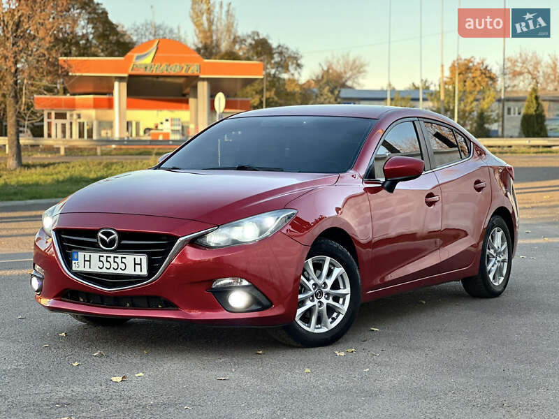 Седан Mazda 3 2014 в Первомайске