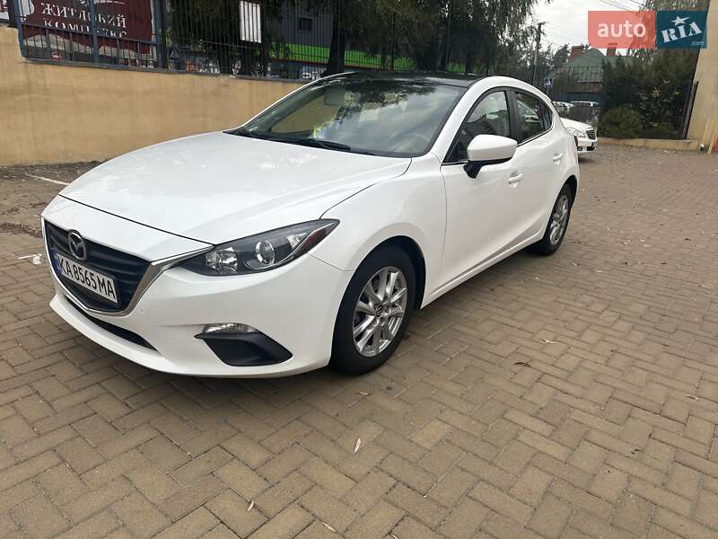 Mazda 3 2015