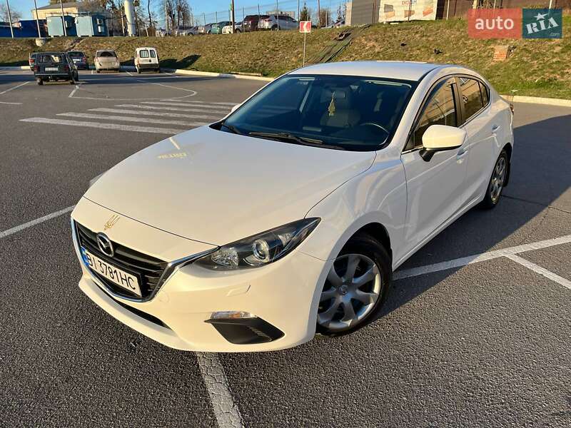 Седан Mazda 3 2014 в Виннице