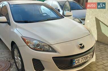 Седан Mazda 3 2012 в Черновцах