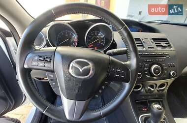 Седан Mazda 3 2012 в 