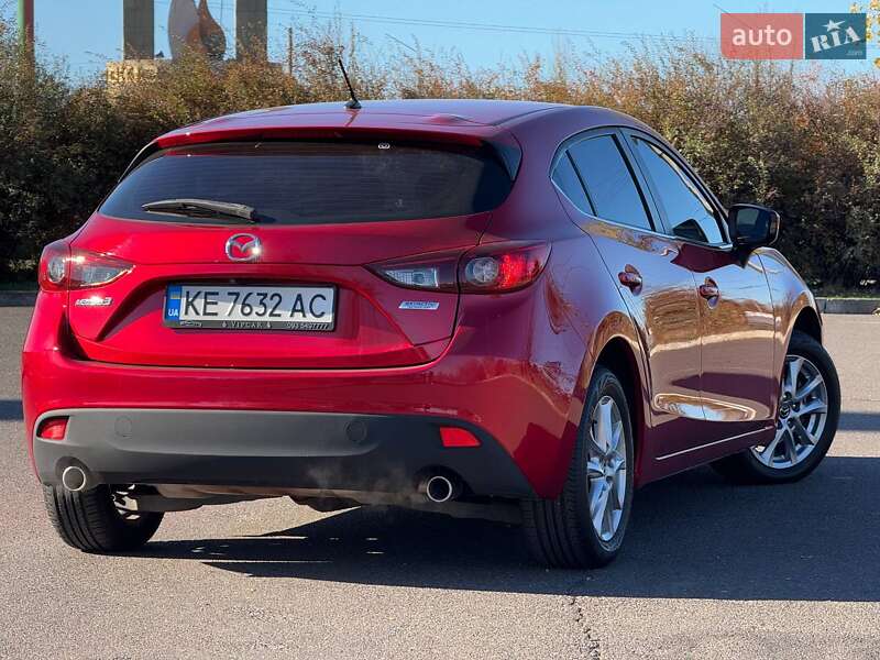 Хетчбек Mazda 3 2015 в Кривому Розі