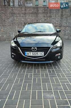 Хетчбек Mazda 3 2014 в Кам'янському