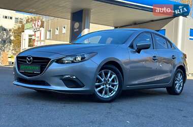 Седан Mazda 3 2016 в Одесі