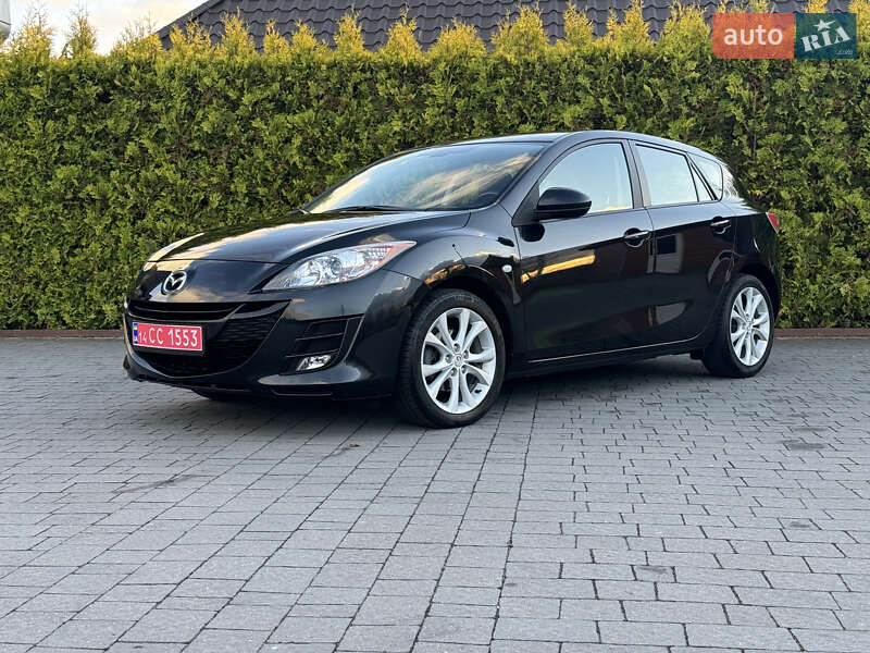 Хэтчбек Mazda 3 2011 в Стрые