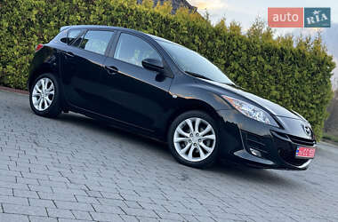 Хэтчбек Mazda 3 2011 в Стрые