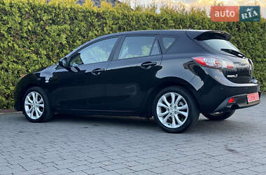 Хэтчбек Mazda 3 2011 в Стрые