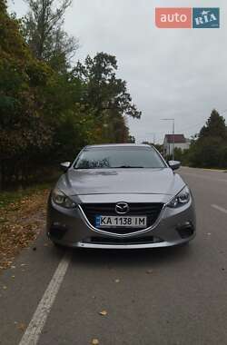 Седан Mazda 3 2015 в Києві