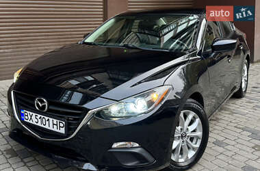 Седан Mazda 3 2014 в Днепре