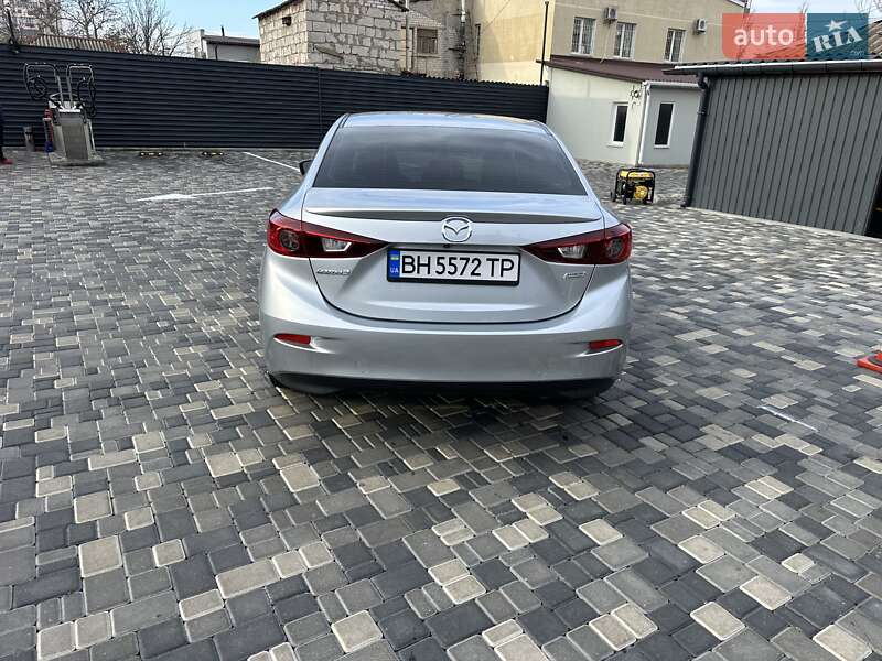 Седан Mazda 3 2018 в Одессе