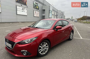 Хэтчбек Mazda 3 2016 в Киеве