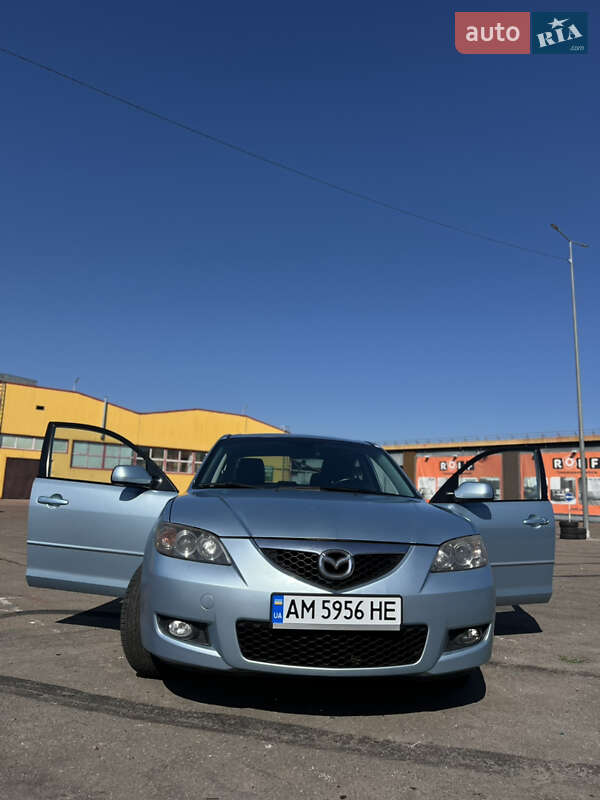 Седан Mazda 3 2007 в Житомире