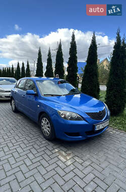 Хэтчбек Mazda 3 2004 в Львове