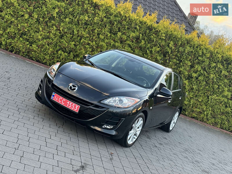 Хетчбек Mazda 3 2011 в Стрию