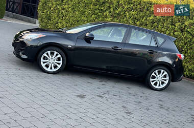 Хетчбек Mazda 3 2011 в Стрию