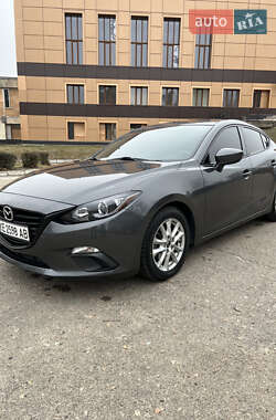 Седан Mazda 3 2016 в Лозовой