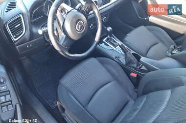 Седан Mazda 3 2014 в Киеве