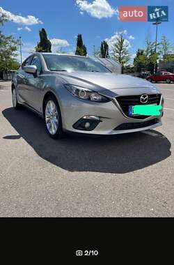 Хэтчбек Mazda 3 2014 в 