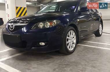 Седан Mazda 3 2009 в Киеве